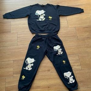 Sweat shirt & Pants.